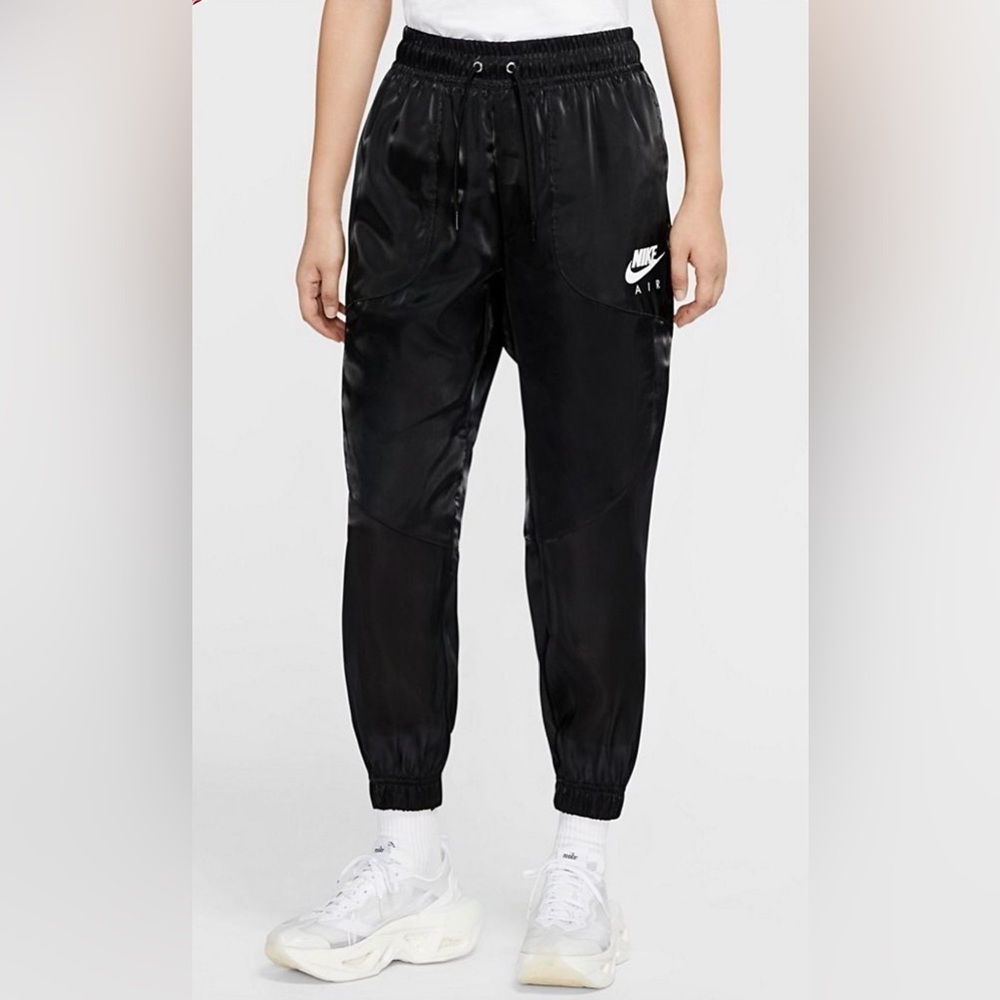 Nike NSW Air Sheen Pant in Black - Picture 8 of 8
